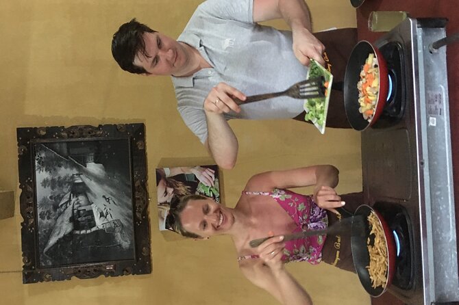 Jambangan Bali Cooking Class - Cooking your menu: you make the dishes, then you eat them