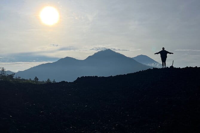 Jeep Mount Batur and Hot Springs with instagram fotos - The early pickup routine from Ubud (and why it matters)