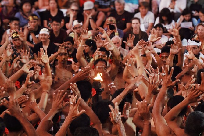 Kecak and Fire Dance Ticket at Uluwatu Temple - Sunset timing: why the 6pm slot often wins