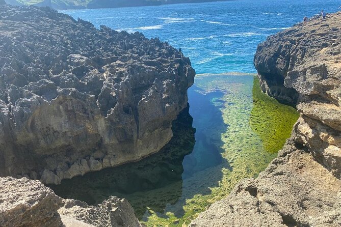 Legendary Scenic Spots Of Nusa Penida Private Guided Day Tour - The private guiding advantage: customizable pace, fewer hassles