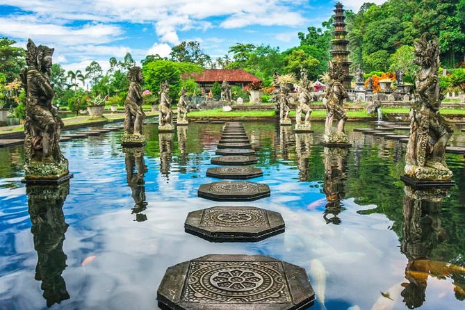 Lempuyang Gates of Heaven, Tirta Gangga Temple Swim & Jungle Waterfalls - What to bring for Gates of Heaven, temple pools, and waterfalls