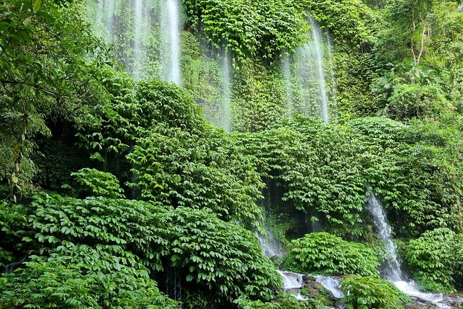Lombok Private Customize Tour - Culture stops: villages, weaving, temples, and markets
