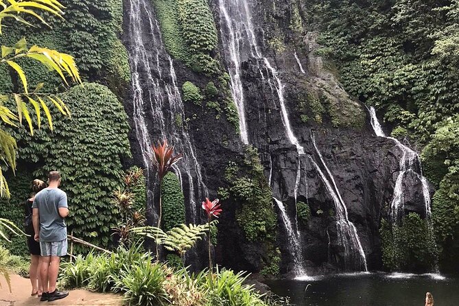 Lovina Sunrise Dolphin & Waterfall Tour - Ulun Danu Bratan Temple: A Lake-Front Reset for Your Senses