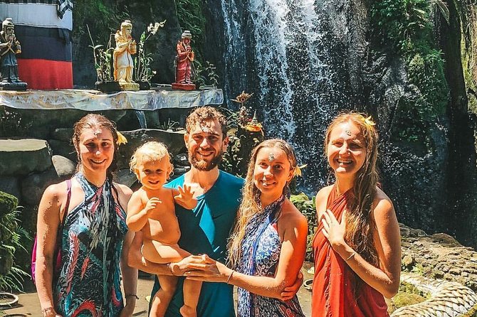 Matasidhi Holy Trip for the Soul - The balian shaman session: palm or aura reading and advice