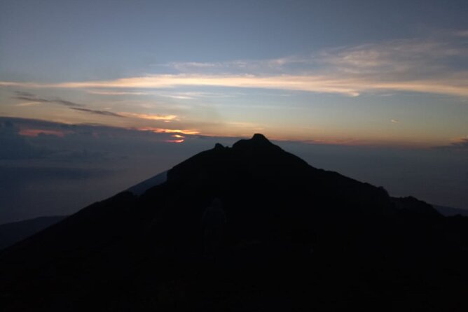 Mount Agung Sunrise Trekking Private Tours - Sunrise breakfast at the top: what’s included and how to make it work