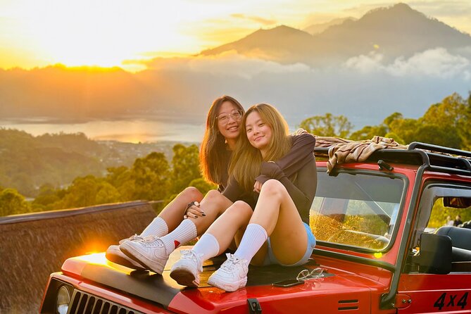 Mount Batur Jeep Sunrise by 4WD with Breakfast - Picheaven Bali Swing and Tegenungan Waterfall: big photo moments, fast-paced timing