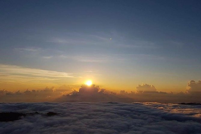 Mount Batur Sunrise Hike and Hidden Waterfall - Guide and driver quality: safety and communication matter at 2:30am