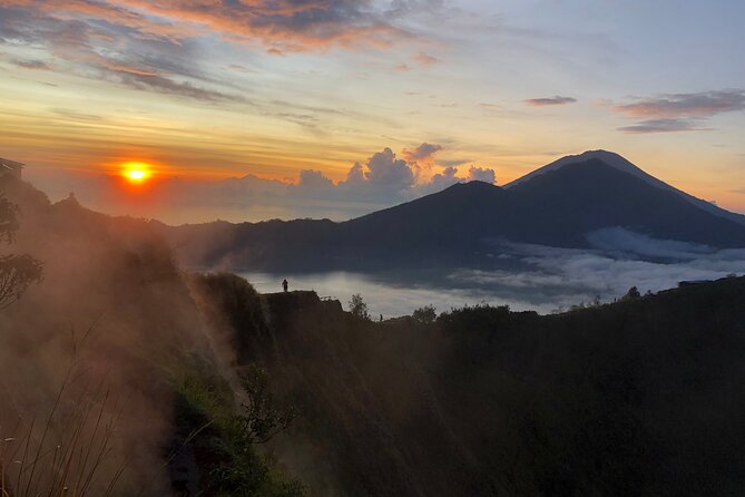 Mount Batur Sunrise Hike And Natural Hot Spring - Descent, farm stop, and the optional coffee plantation