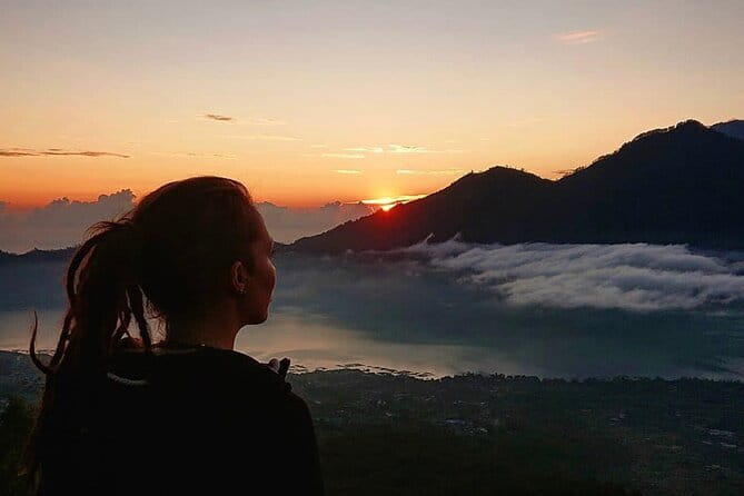 Mount Batur Sunrise Jeep & Cleansing Ritual at Tirta Empul Temple - Walking on Black Lava Terrain: Good Photos, Solid Footing Check