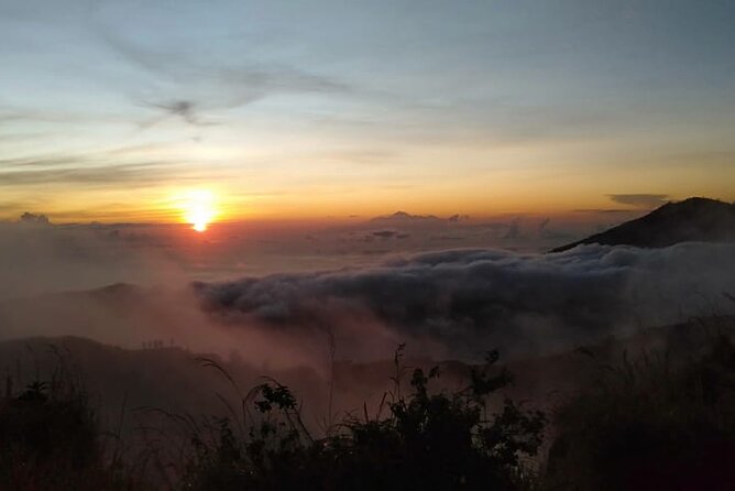 Mount Batur Sunrise Sharing Hike With Breakfast - Key things that make this hike worth your time