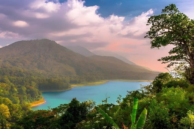 Mount Batur Sunrise Trekking (Group Tour) - Your guide can make or break the vibe
