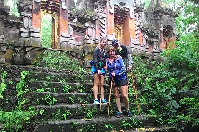 Mount Batur Sunrise Trekking Private Tour with Breakfast and Hotel Transfer - What to bring so the cold and discomfort stay minor