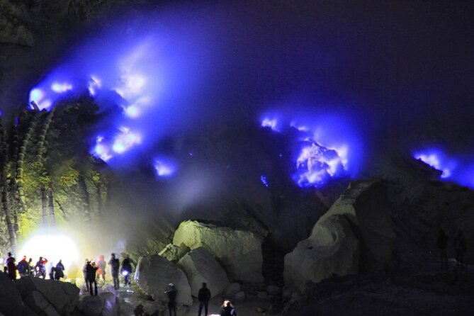 Mount Ijen Volcanic Crater Overnight Trip from Bali - Blue flames at Ijen: what this trip is really about
