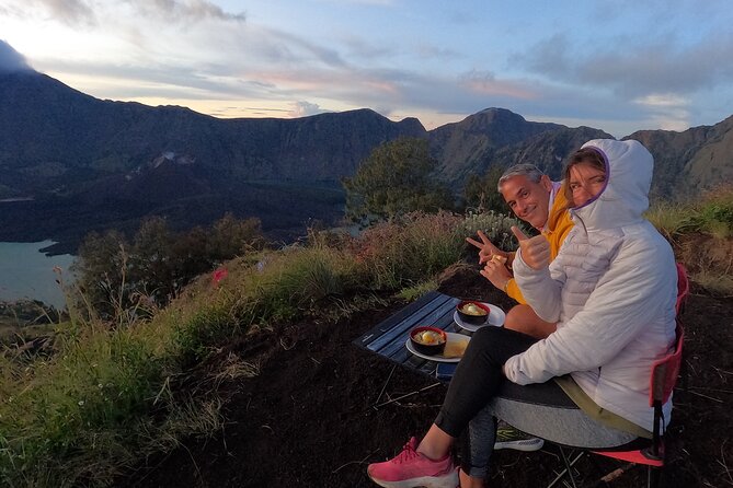 Mount Rinjani 2 Days and 1 Night to Senaru Crater Rim - Senaru route details: the walk is shorter than a summit, still not casual