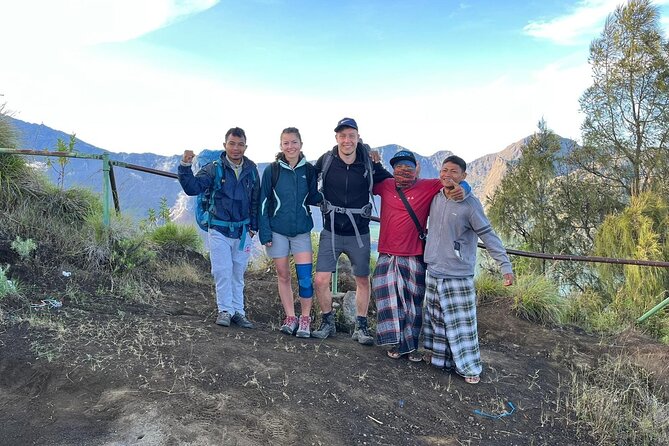 Mount Rinjani Summit Trek Full Sunrise Point (2D-1N) - Food, Water, and Why Porters Change the Experience