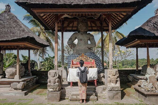 Myth of Pejeng Walking Tour - Your route, four stops that move from myths to artifacts