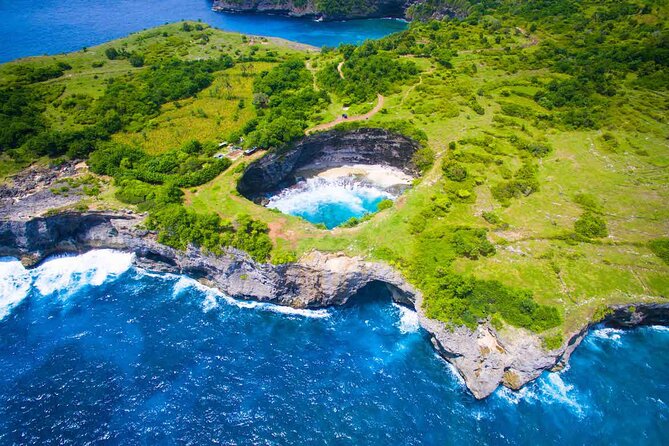 Nusa Penida Instagram Tour: The Most Iconic Spots (Private & All-Inclusive) - Kelingking Beach: The T-Rex Moment Lives Up to the Hype