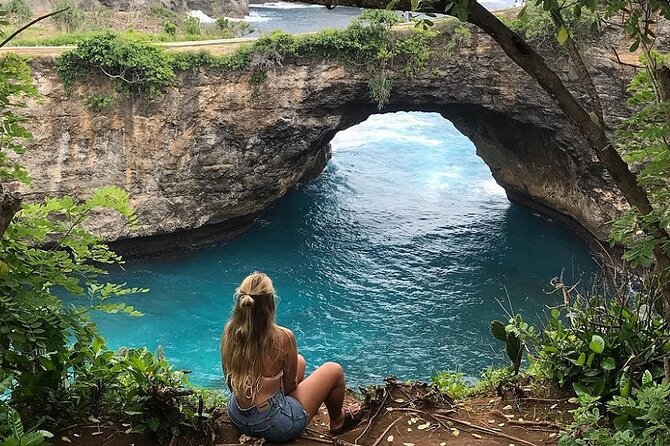 Nusa Penida Island Full-Day Tour from Bali - Lunch on the island day: an included Indonesian set menu