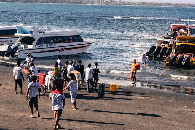 Nusa Penida Island Full-Day Tour from Bali - Kelingking Beach: the iconic cliff view with a tight time window