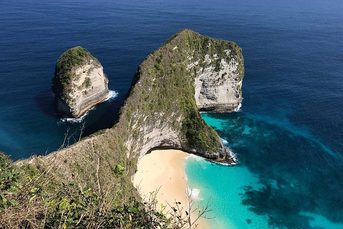 Nusa Penida One Day Trip with All-inclusive - Crystal Bay: white sand, snorkel options, and a chance to breathe