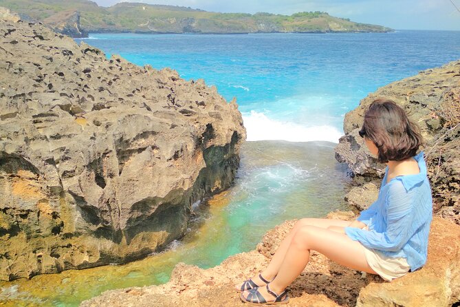 Nusa Penida Private Snorkeling and West Tour Start from Bali - Kelingking Beach cliff time for the iconic view