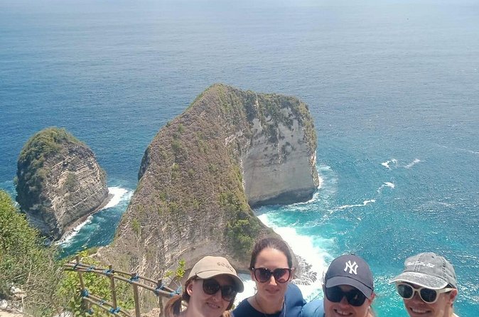 Nusa Penida Snorkeling at Manta Bay and Land Tour (inclusive) - Angel Billabong and Broken Beach: nature’s shaped walls