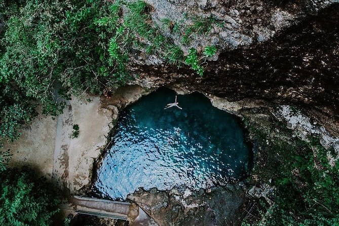 Nusa Penida Tembeling Natural Pool Tour (Private & All-Inclusive) - Goa Giri Putri Temple: A Cave Temple Stop with Culture