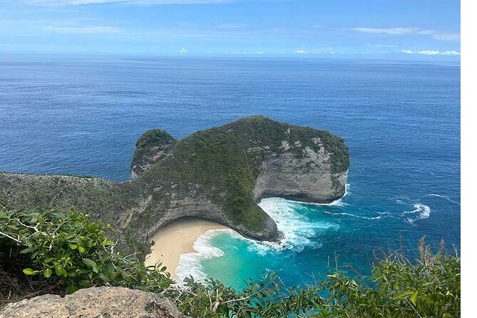 Nusa Penida Trip with Snorkeling all-Inclusive - Pasih Uug Beach (Broken Beach): the arch-and-lagoon landmark