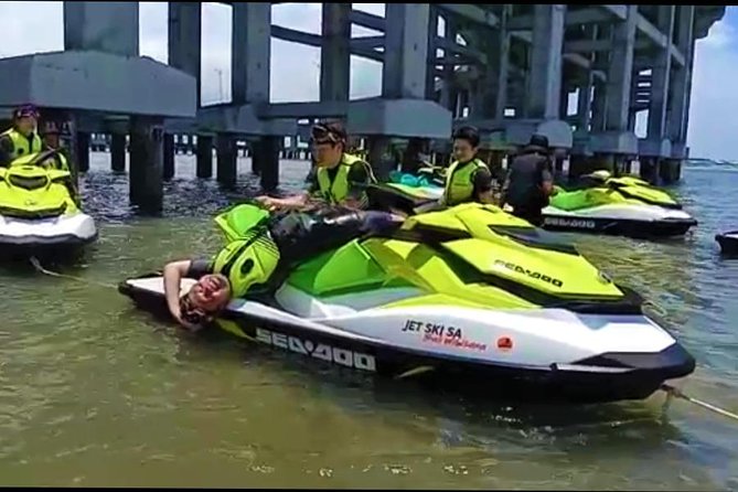 One Hour ( 2 times 30 minutes ) Private Jet Ski in Bali - Entering the ride: two 30-minute sessions in Tanjung Benoa