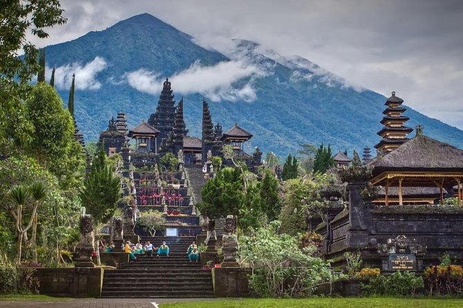 Private Bali Tour: Kintamani Volcano and Besakih Temple - Tegalalang Rice Terrace: short time, strong scenery