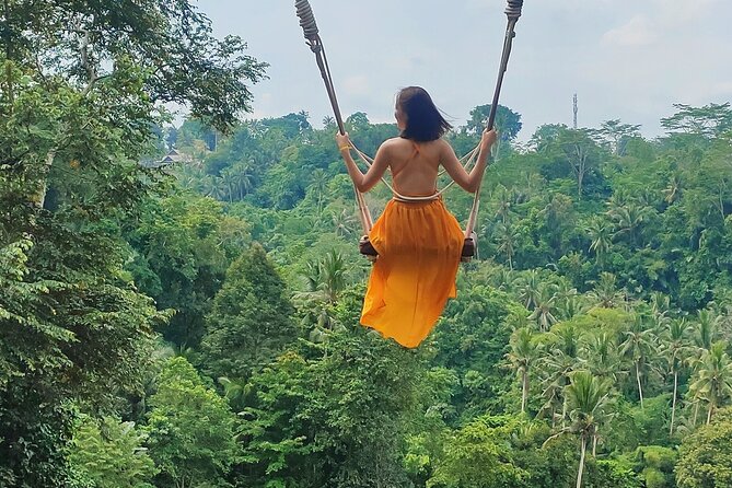 Private Bali Tour with Lisensed Bali Driver - Gold and silver smith plus batik shop: Cultural stops that can be worth it