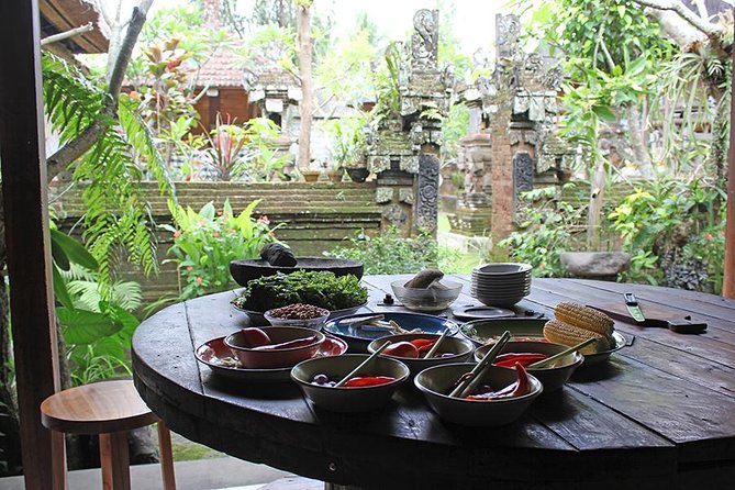PRIVATE Balinese Cooking Class in Ubud with Dewa with Transfers - A village home in Keliki, not a show kitchen