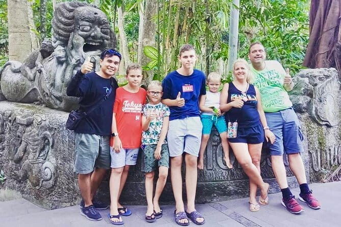 Private Car Transportation in Bali from Ubud - Door-to-door pickup from Ubud, plus south Bali convenience
