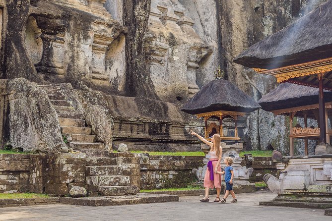 Private Full-Day Tour: Balinese Temples and Rice Terraces - Stop 2: Gunung Kawi, rock-cut shrines and a stair-and-shoe day
