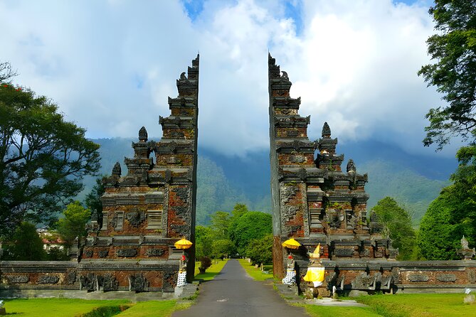 Private Full-Day Tour : North Bali Trip to Discover The Culture of Bali Island - Stop 3: Munduk Waterfall, the clove and coffee hike moment
