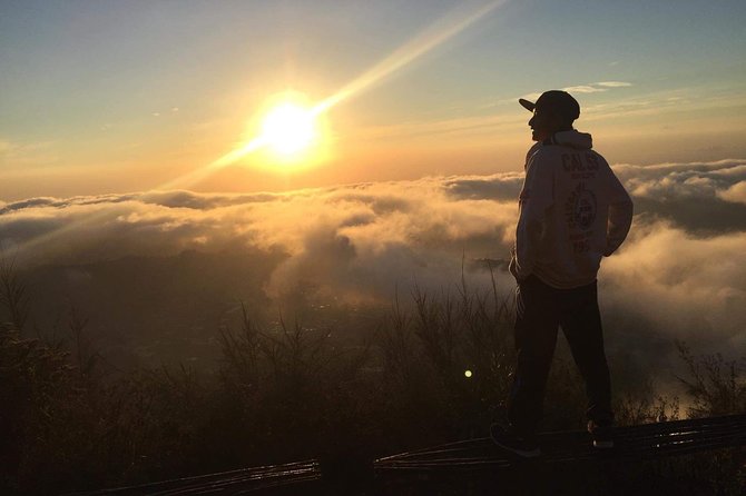 Private Mount batur Hiking and Natural Hot Springs - The Early Base Camp Phase: Hot Drink, Gear, and Waiting Made Easier