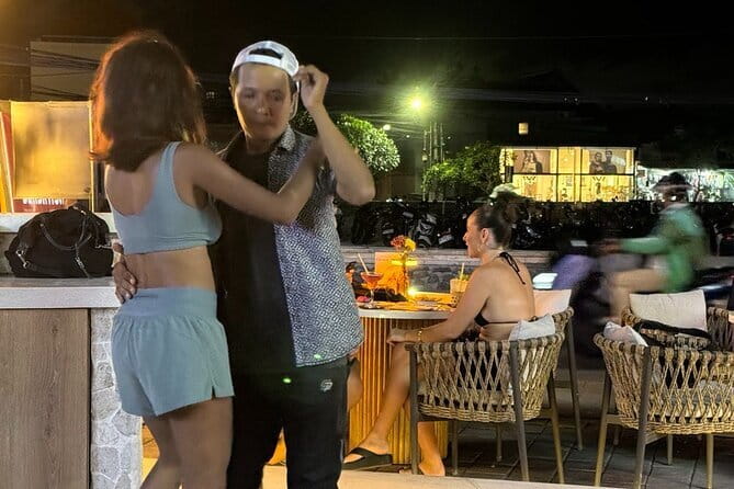 Private Salsa and Bachata Dance in Bali - The first hour: rebuild basics, then turn them into real dancing