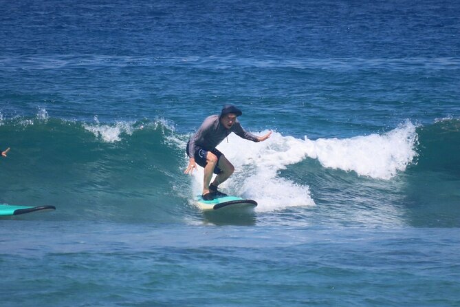 Private Surf Lessons in Selong Belanak Lombok - For more advanced surfers: bigger sets slightly offshore