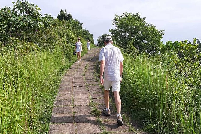 Private Tour: Campuhan Ridge Walk, Ubud Rice Terrace & Ubud Palace - Ubud Palace: arts and architecture in one cultural stop