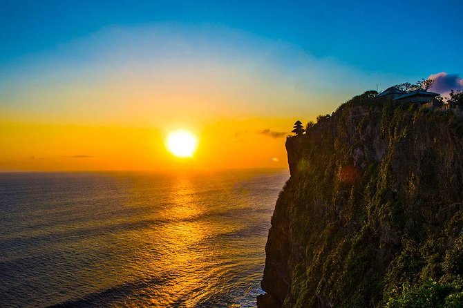 Private Tour Rafting Uluwatu Kecak Dance Sunset and Dinner in Jimbaran Bay - How this private Uluwatu day tour feels