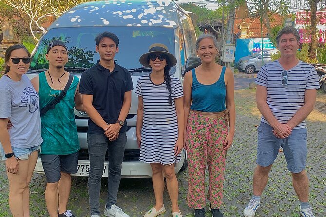 Private Transport With Experts Local Balinese Driver - How the classic Bali day route could look: Beratan Lakes, GWK, Tanah Lot, Jimbaran
