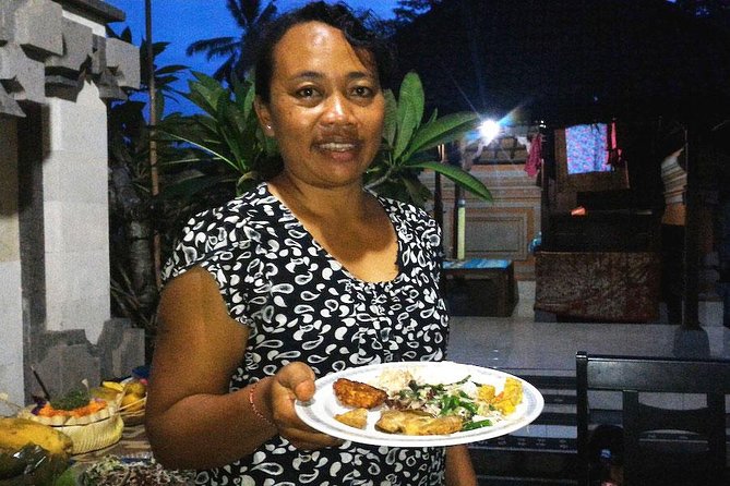PRIVATE Ubud Market Tour & Balinese Cooking Class with Putu - Dietary needs and what you can control