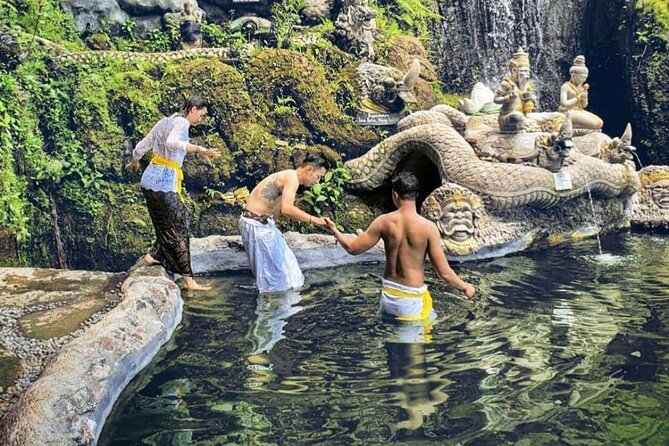 Purifications at Beji Griya Waterfalls - Price and value: what $50 buys you in real terms