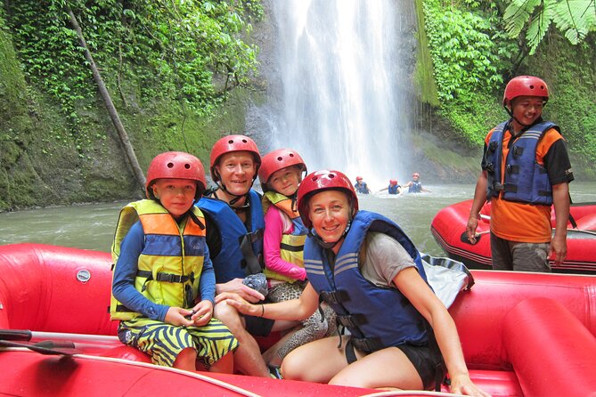 Rafting Adventure 18 km and Balinese Village Life Tour with Lunch - Safety and the guide vibe: what you should expect on the water