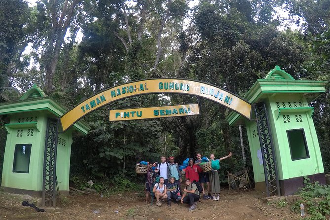 Rinjani Trekking 1 day Trek To the rim via senaru 2,642m - Why the Segara Anak view is the whole point