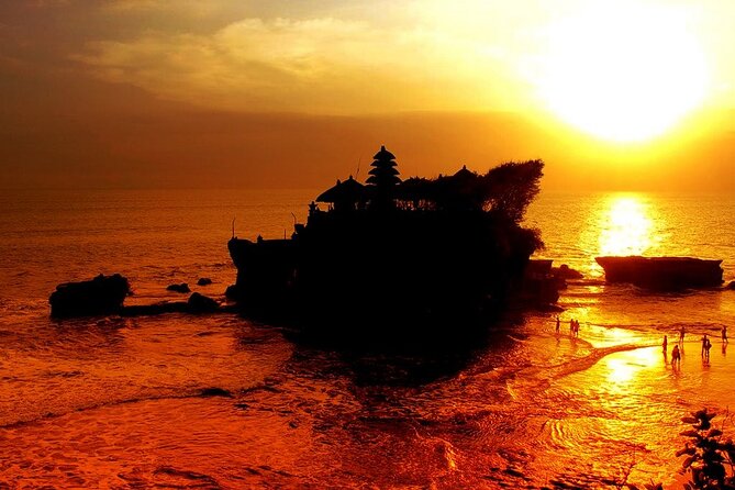 Royal Family Temple, Monkey Forest, and Tanah Lot Sunset Tour - Transfers, Mobile Ticketing, and Other Practical Bits