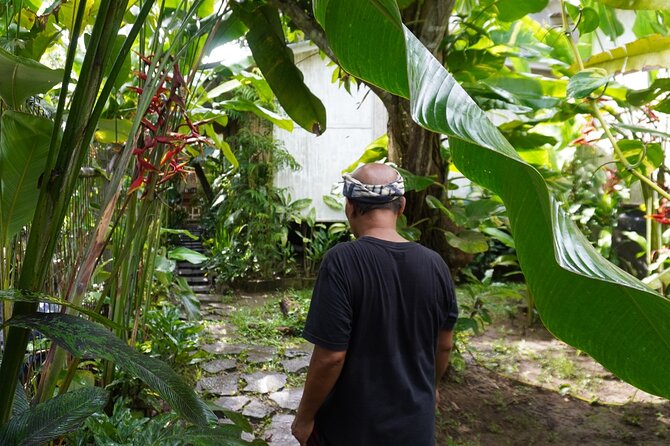 Rural Charm of Bali Tour - The traditional cooking demonstration and lunch: spices, grinding, and Tum Wrapping