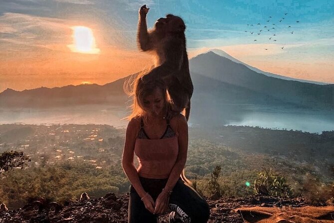 Sharing Batur Volcano Sunrise Trekking and Breakfast - Summit breakfast at the top, then watching the sunrise wake up Bali