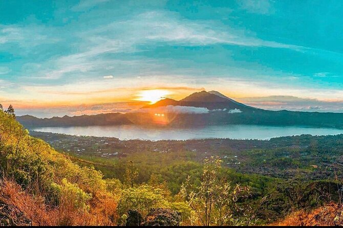 Sharing Mount Batur Sunrise Trekking Guide Pick Up and Drop Off - Who this tour suits best