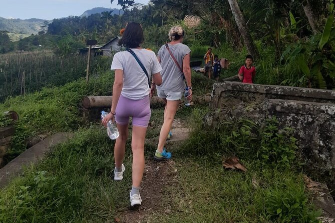 Sidemen Trekking Through Rice Terraces and Villages - The first stretch: village center to irrigation channels